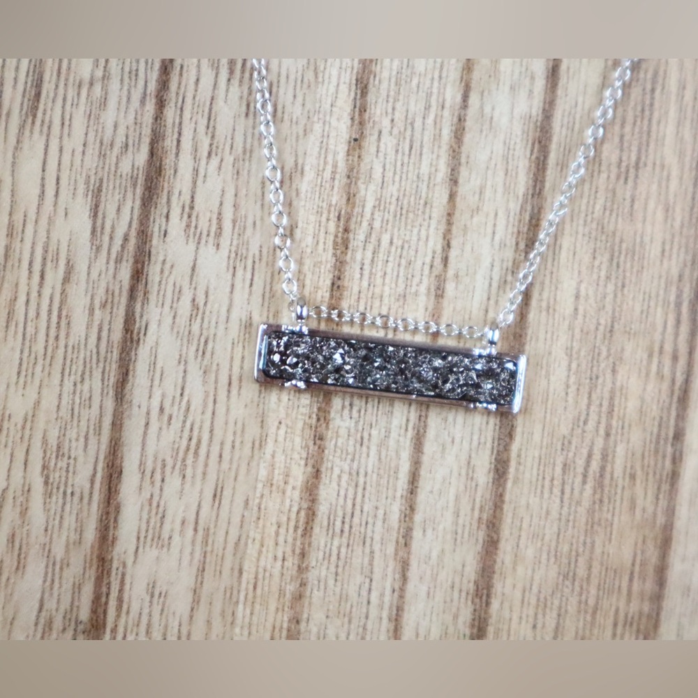 Elegant Silver Druzy Bar Necklace